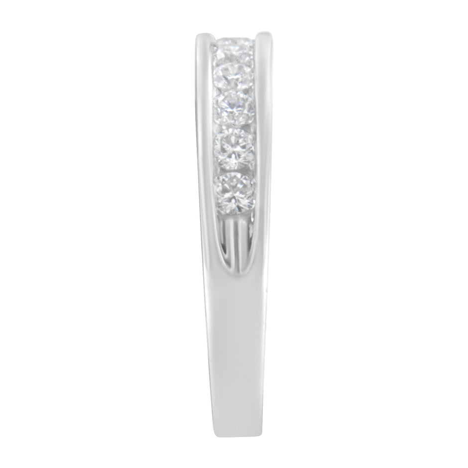 18K White Gold Round Diamond 1/2 Cttw Channel Band Ring