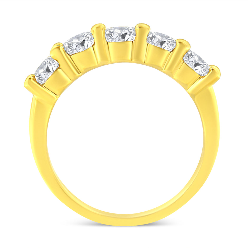 14K Yellow Gold Plated .925 Sterling Silver 1 1/2 Cttw Shared Prong Set Brilliant Round-Cut Diamond Anniversary or Wedding Band Ring (K-L Color, SI2-I1 Clarity) - Size 7