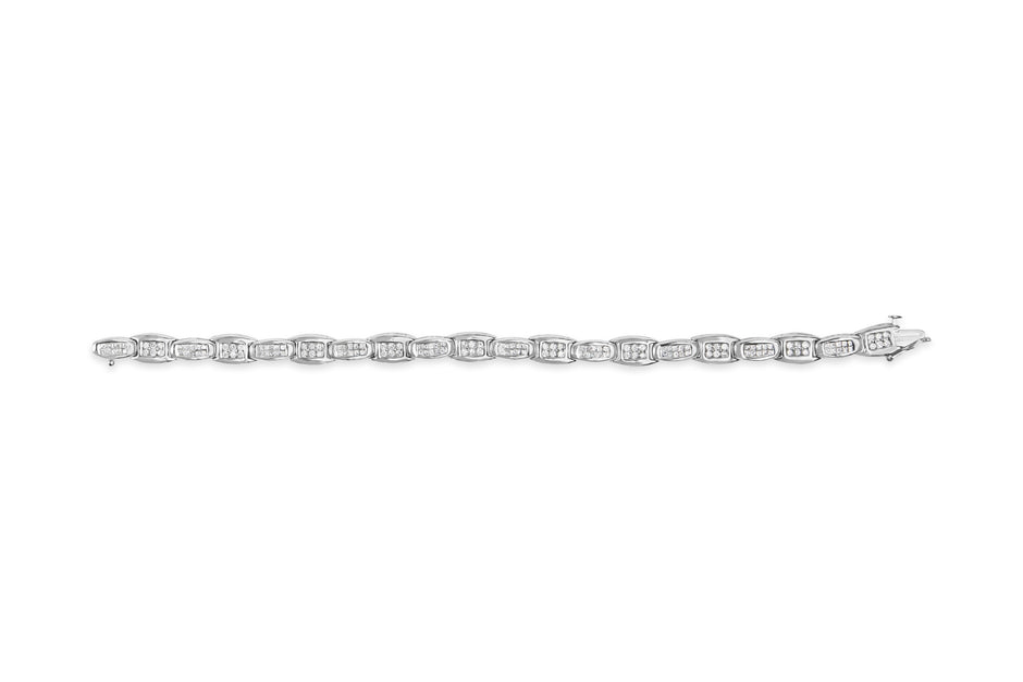 14K White Gold 2-1/2 Cttw Round-Brilliant & Baguette Cut Diamond 7