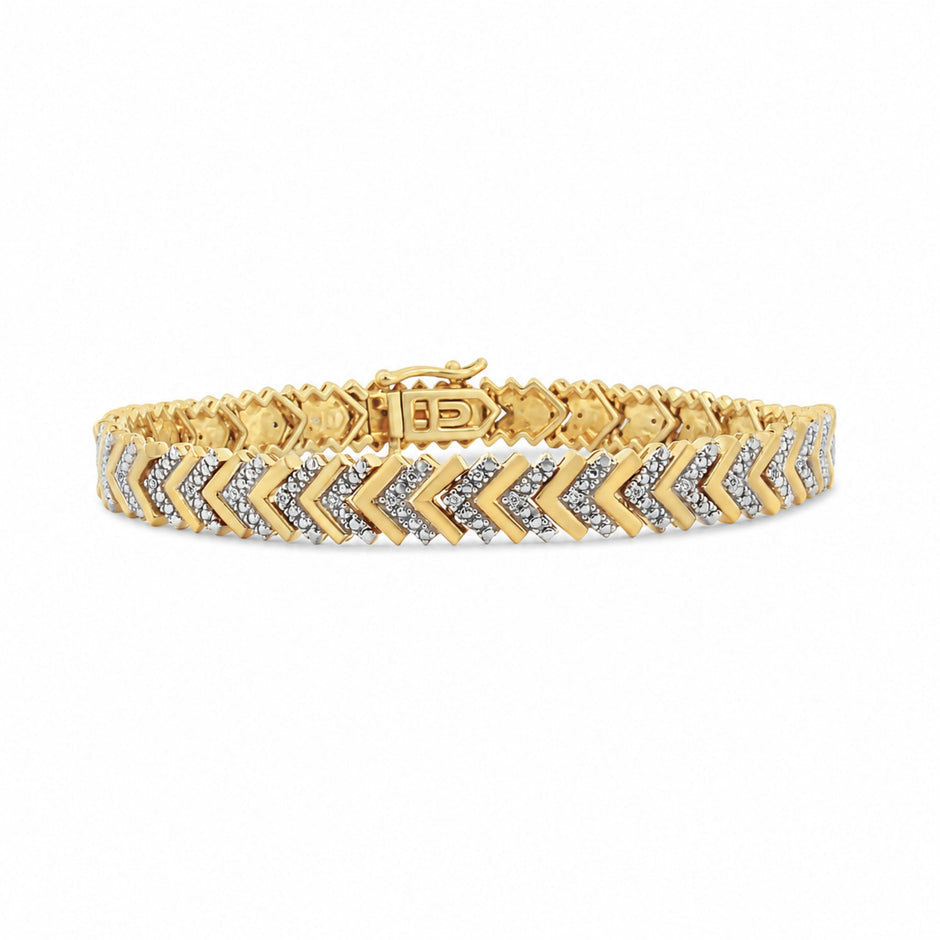 .925 Sterling Silver 1/6 Cttw Round-Cut Diamond Chevron Wave 7.25" Link Bracelet (I-J Color, I3 Clarity)