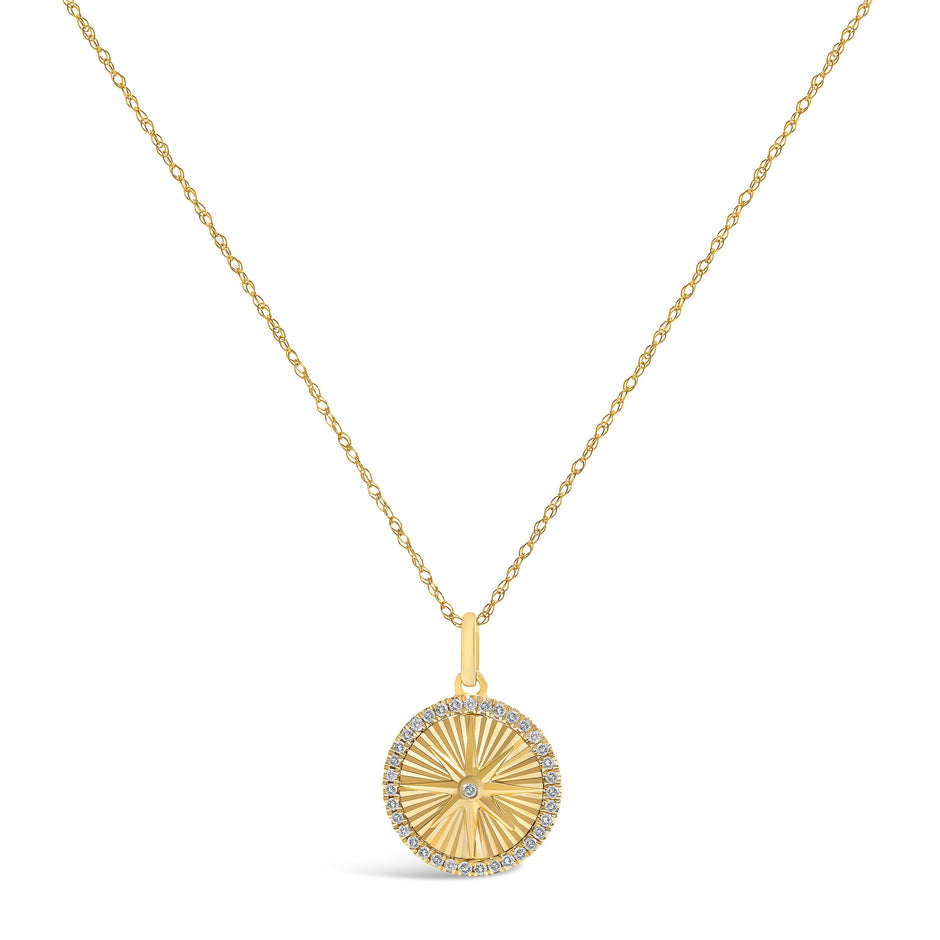 14K Yellow Gold 1/5 Cttw Diamond Starburst Fluted Medallion Pendant Necklace