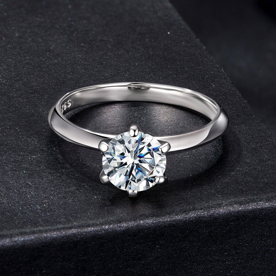 925 Sterling Silver Moissanite 1 Carat Ring Size 6