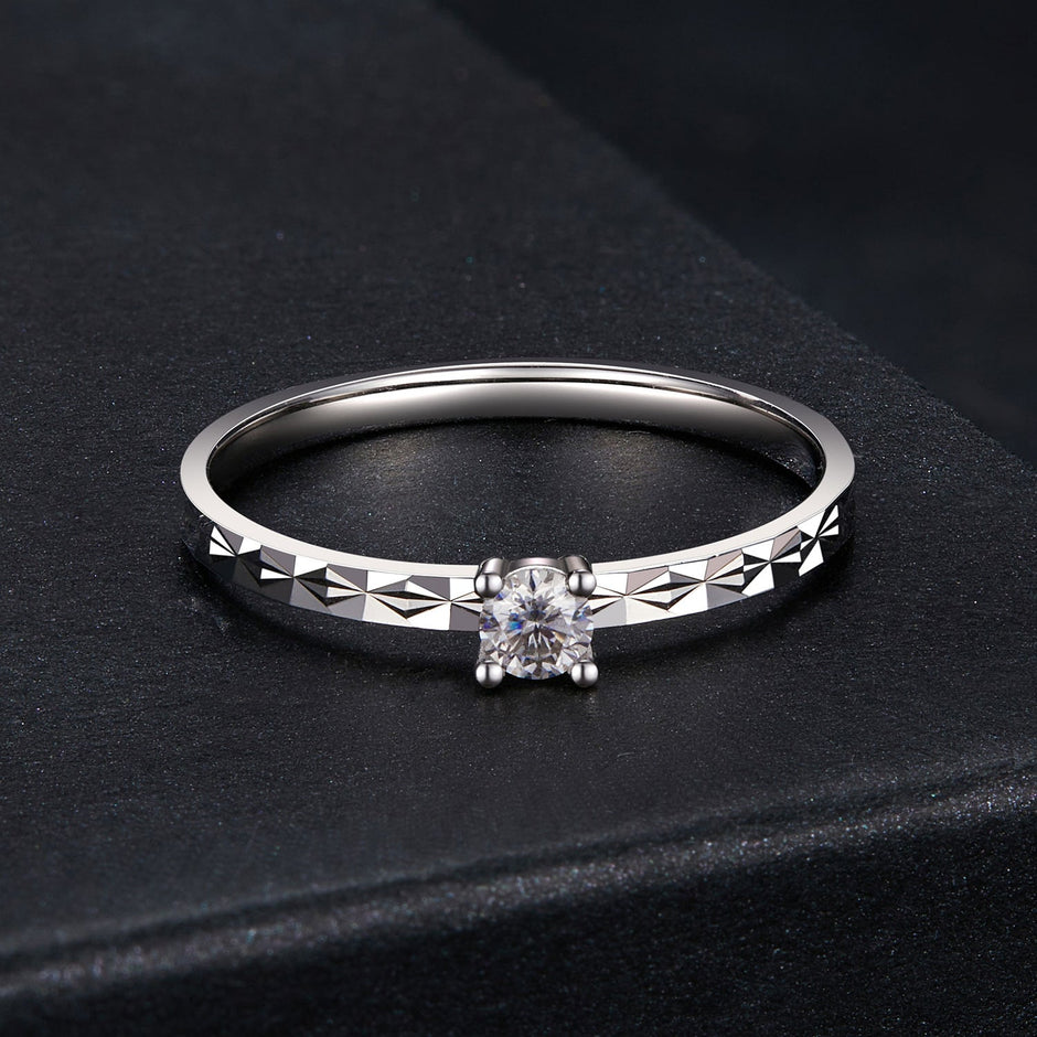925 Sterling Silver Moissanite White Gold Plated Ring Size 6