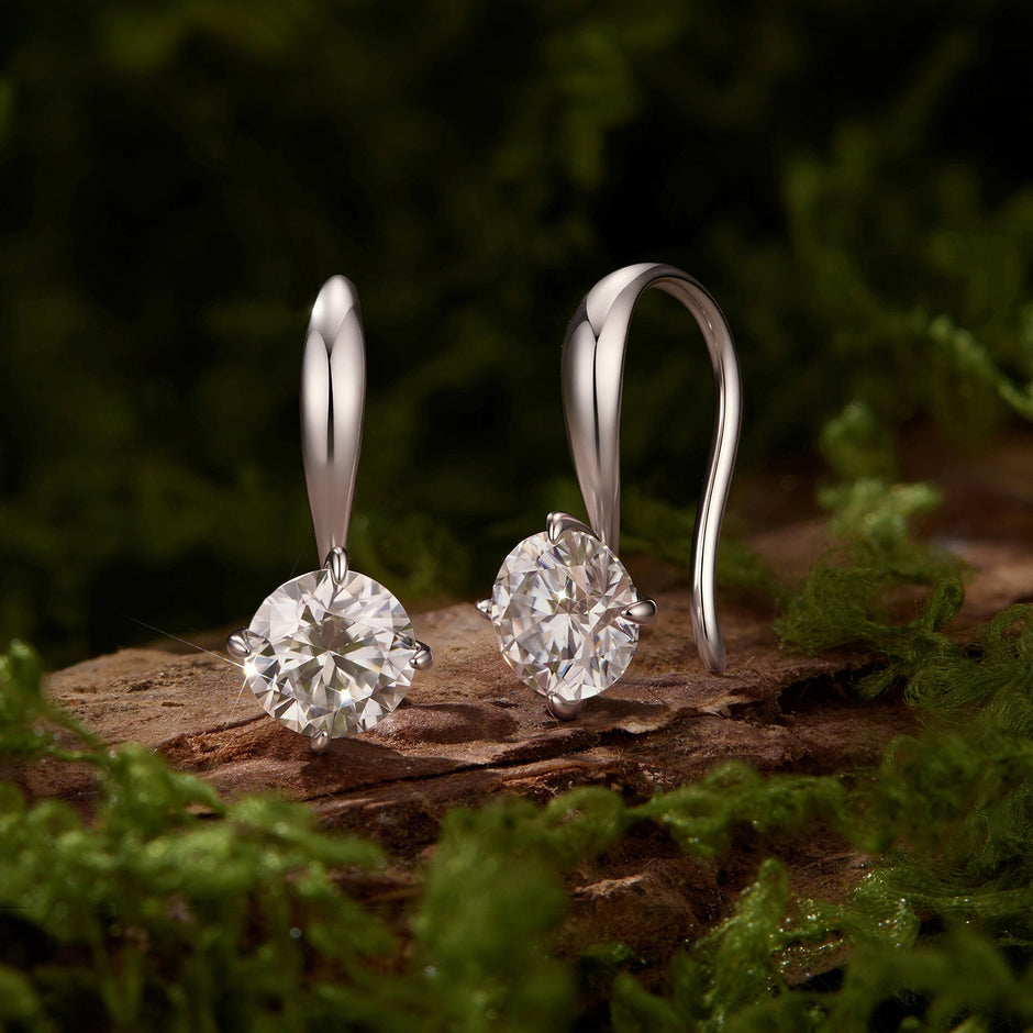925 Sterling Silver White Gold Plated 0.5ct Moissanite 1.4x0.6cm Earrings for Women