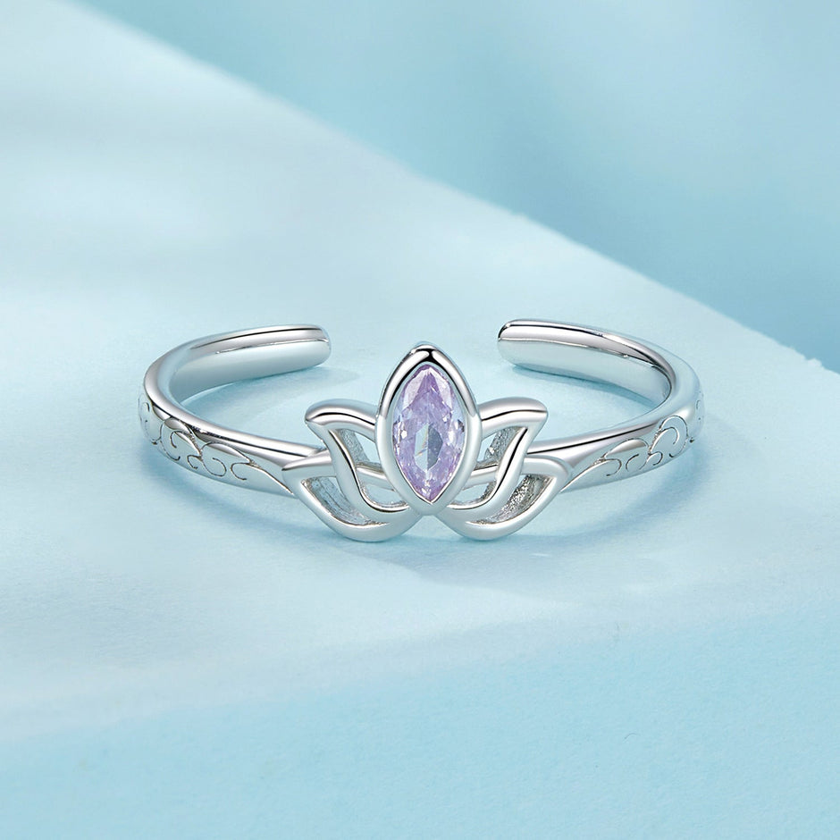 925 Sterling Silver 1.9mm Pavé Setting White Gold Plated Ring