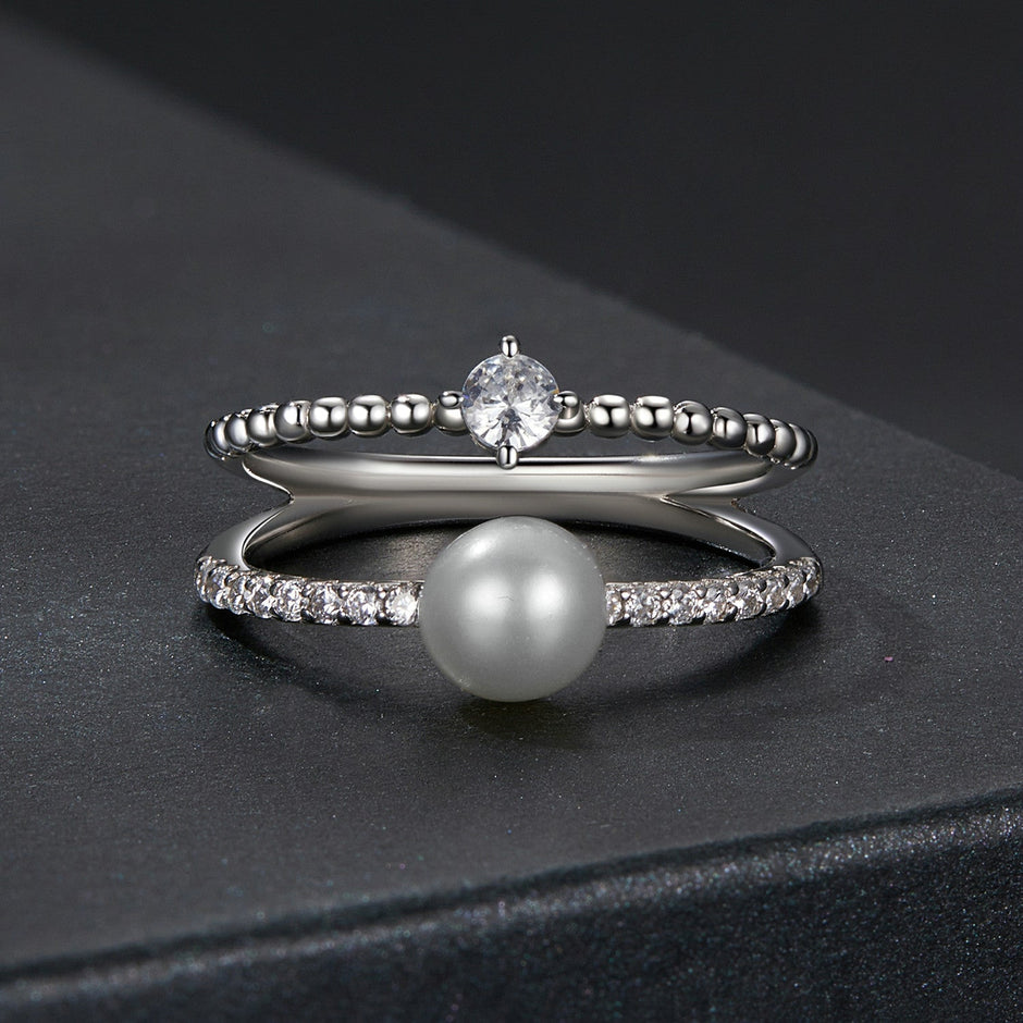 925 Sterling Silver & Moissanite Ring with Freshwater Pearl - Size 6 - Women's Jewelry