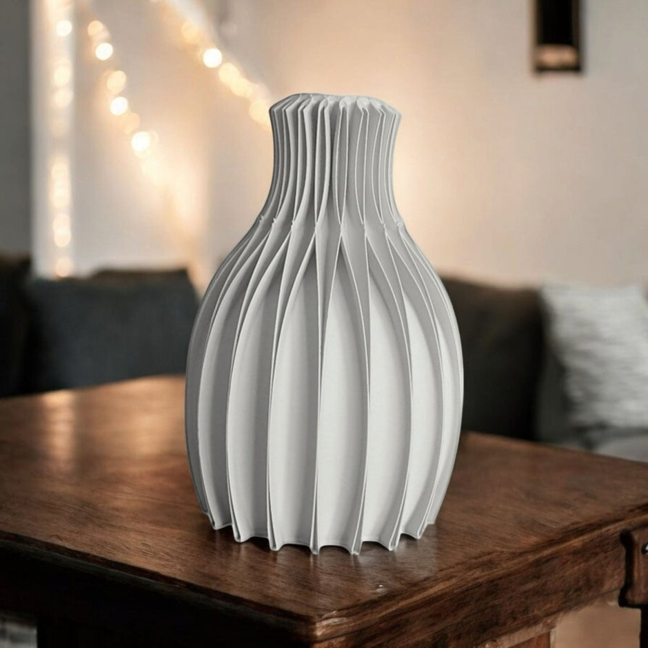 Facetta 3D - Printed Geometric Vase – Modern Artistry for Your Home - Vase - Custom Crafting Alliance, LLC