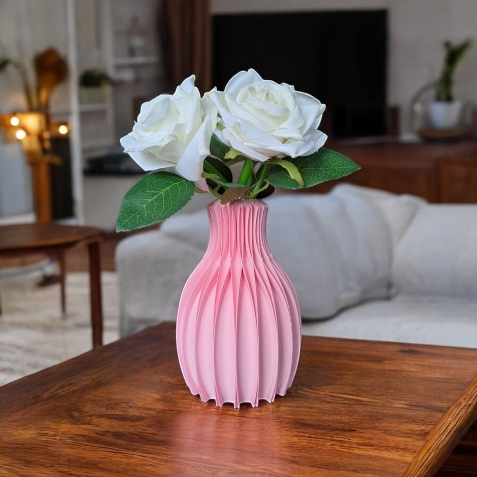 Facetta 3D - Printed Geometric Vase – Modern Artistry for Your Home - Vase - Custom Crafting Alliance, LLC
