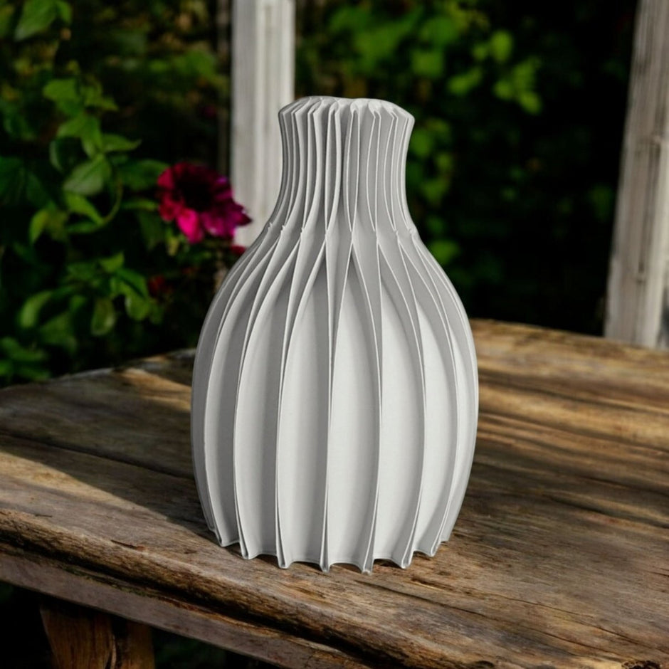 Facetta 3D - Printed Geometric Vase – Modern Artistry for Your Home - Vase - Custom Crafting Alliance, LLC